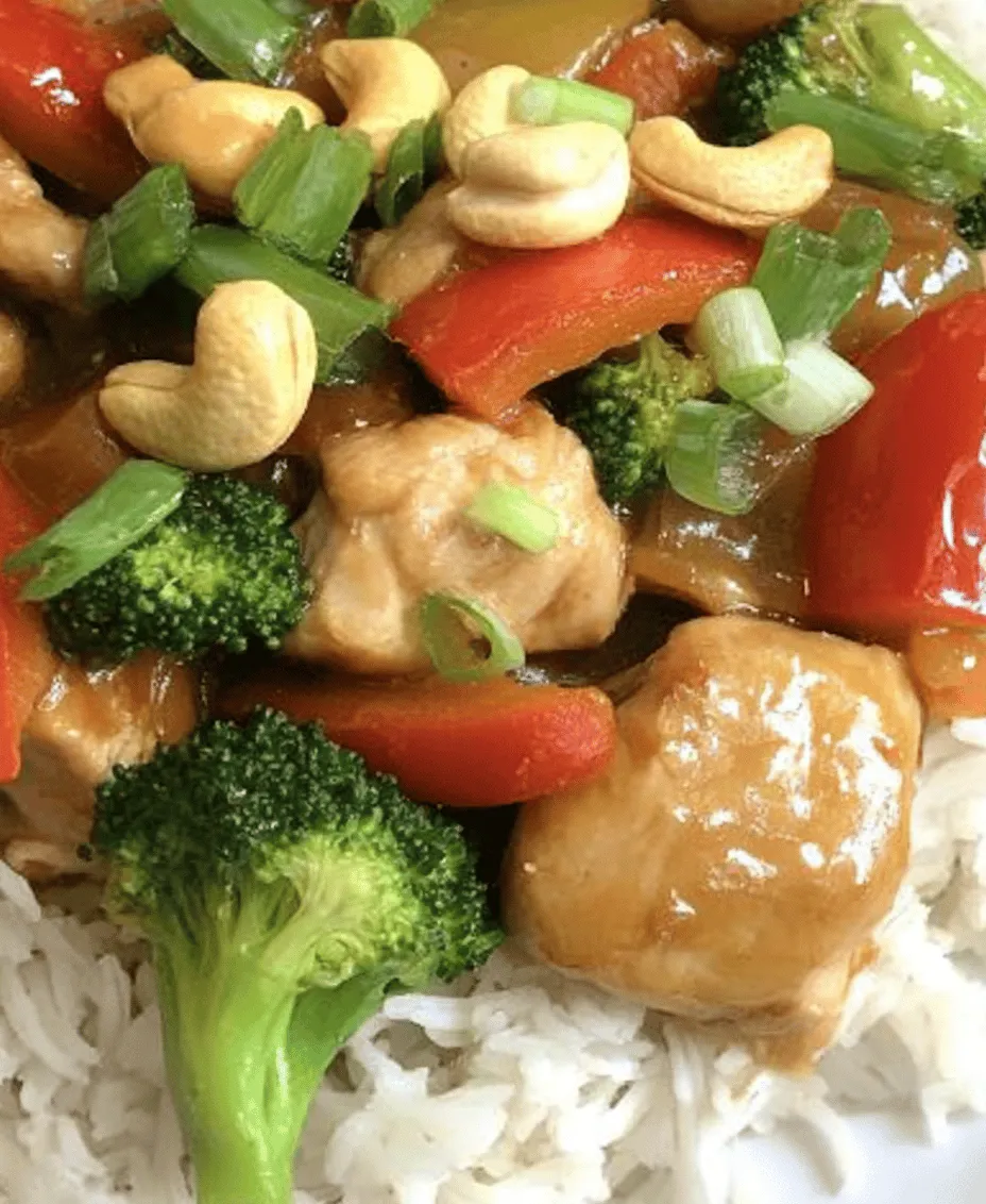 The magic of any dish lies in its ingredients, and the Slow-Cooked Cashew Chicken Delight is no exception. Each component plays a significant role, not only in taste but also in nutritional value. Let’s break down the primary ingredients of this delightful recipe.