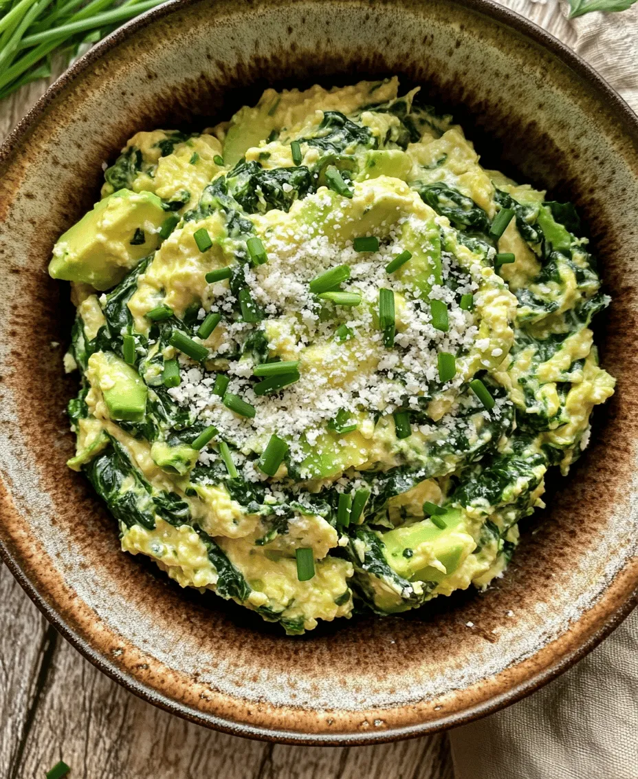 If you’re on the lookout for a breakfast option that’s both delicious and nutritious, look no further than a creamy spinach and avocado scramble. This dish is a culinary delight, combining the rich, velvety texture of ripe avocados with the vibrant flavor of fresh spinach. Not only does this scramble offer a delightful taste experience, but it also packs a nutritional punch, making it the perfect way to start your day or enjoy as a light meal at any time.